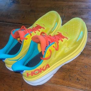 Hoka Clifton 9 Men’s shoes. Size 11. No box. Worn a handful of times.
